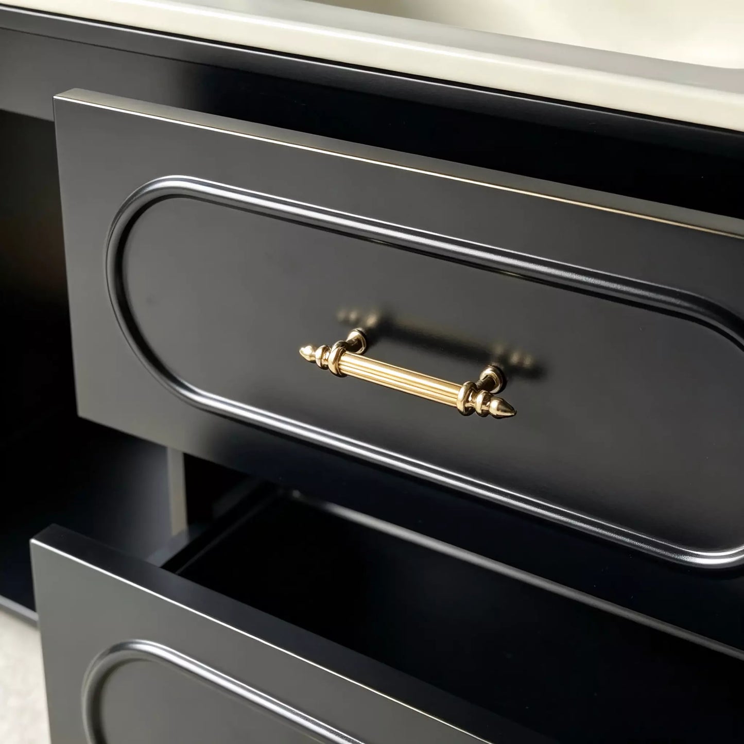 French Vintage Vanity with Double Drawers for Every Bathroom